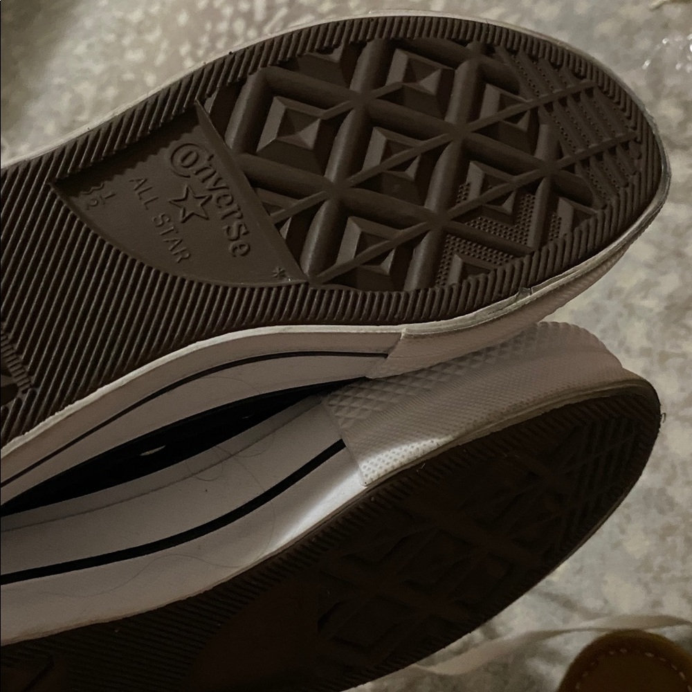 Platform Converse - Picture 3 of 3